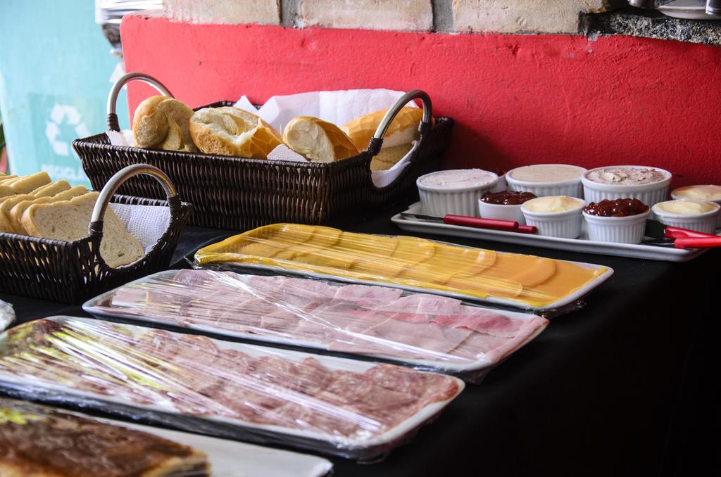 Pousada Marilyn Cafe มอร์โฮเจอเซาเปาลู ภายนอก รูปภาพ